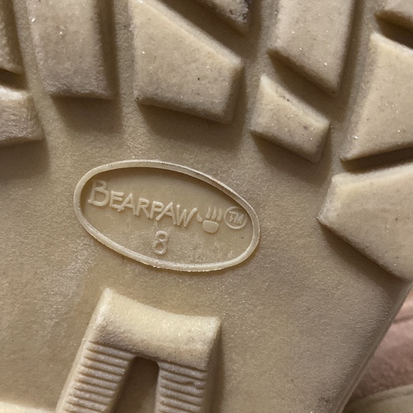 BEARPAW Fleece Lined Boots - Picture 10 of 12